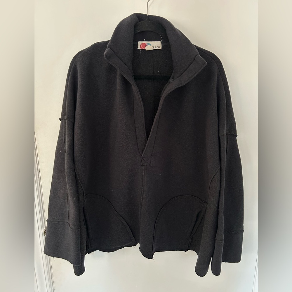 FREE PEOPLE BEACH EQUINOX PULLOVER IN BLACK SIZE MEDIUM